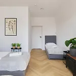 Solny Square Aparthotel